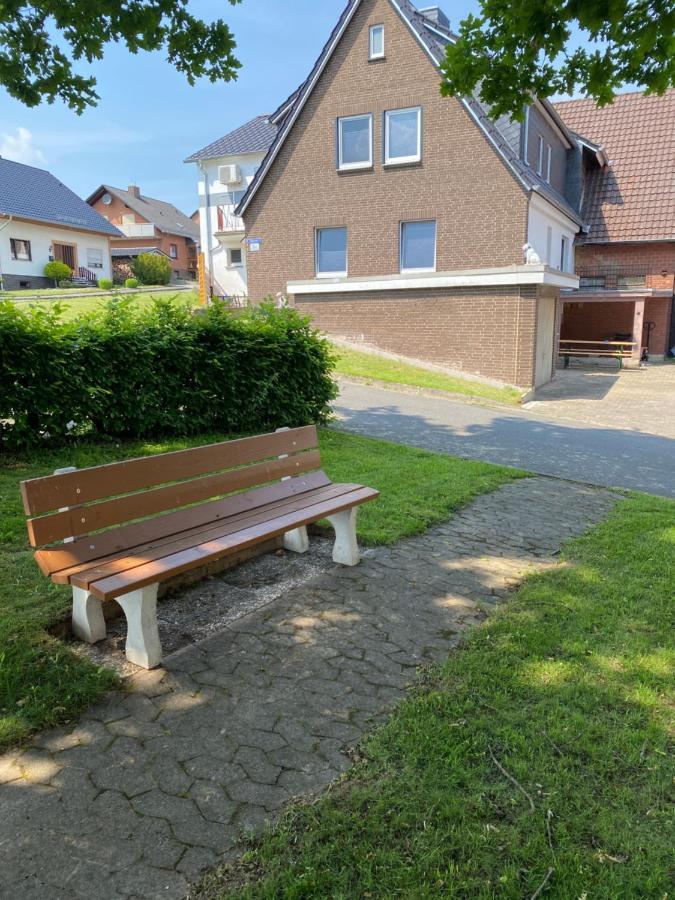 Familienfreundliche Ferienwohnung Anna Rollshausen Exterior photo